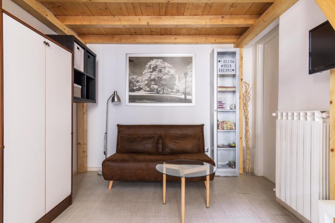 Charming Nest In The Heart Of Milano-isola Apartment