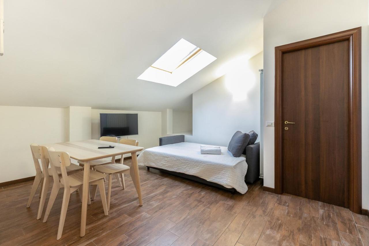Apartment Alessia's Flat - Affori Milan