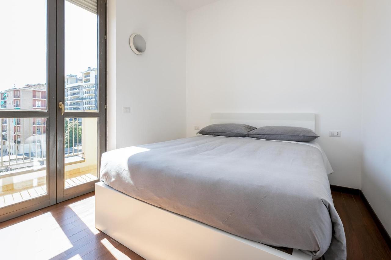 Alessia's Flat - Affori Apartment *