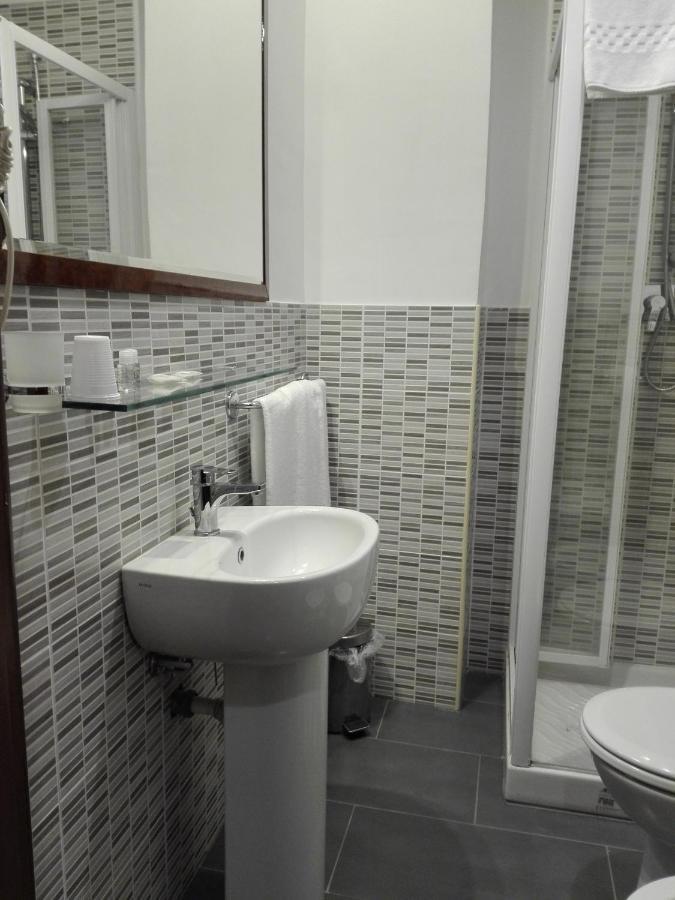 Dover 2* Milano