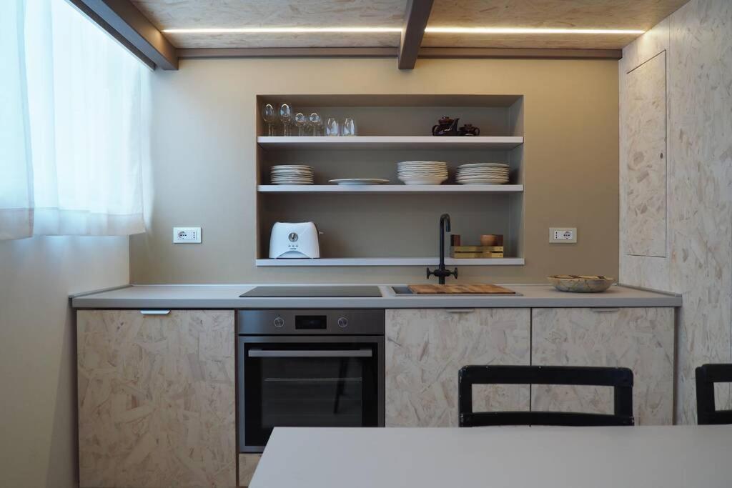 Design & Comfort Apartment In Nolo Milano M1 Metro Apartment