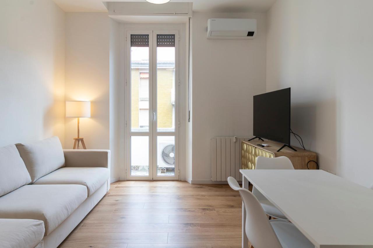 New renovated apartment close to Navigli - Bordighera Milano