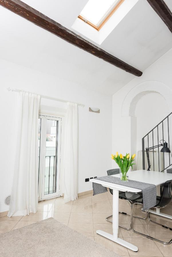 Apartment Cozy Loft In A Fashion District Of *