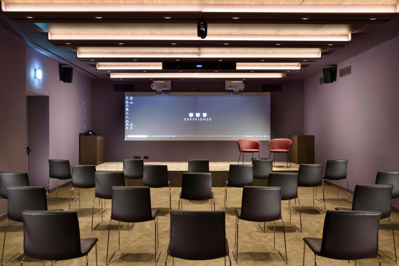 Verticale | Esperienze 4* Milano