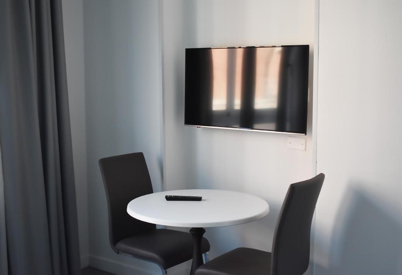 Lejlighedshotel Homing Milano Navigli Suites