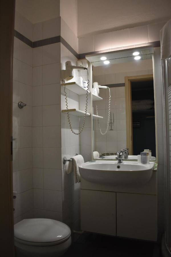 Homing Milano Navigli Suites Aparthotel *