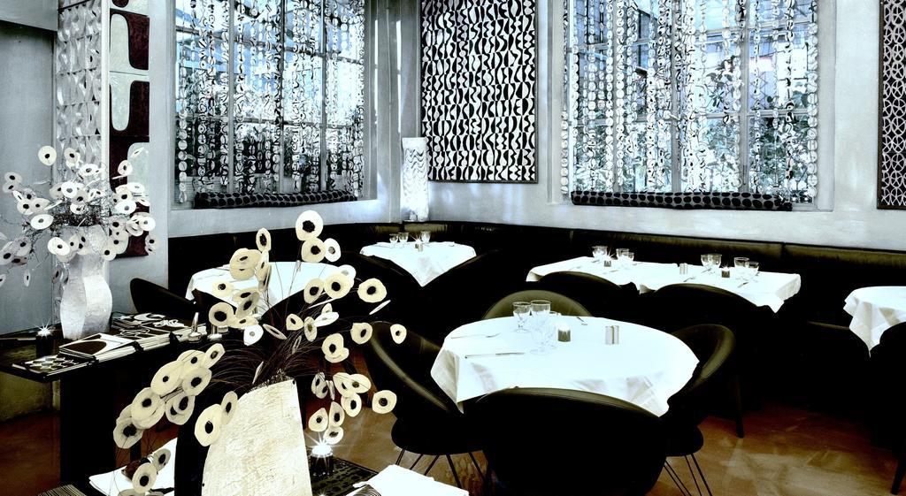 3 10 Corso Bed & Breakfast Milano