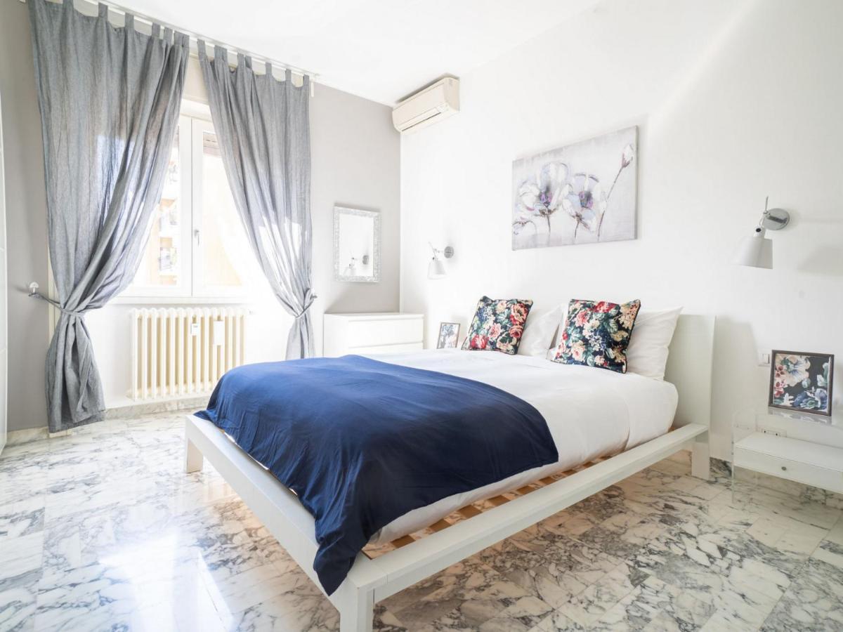 Appartamento Cozy One-bedroom With 2 Balconies In Sempione District *