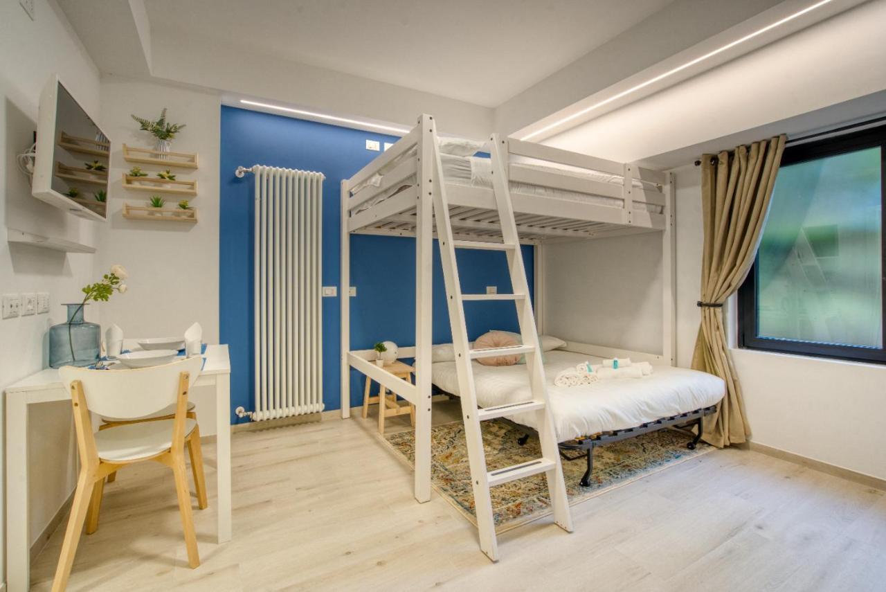 Suzzani 273 Apartment