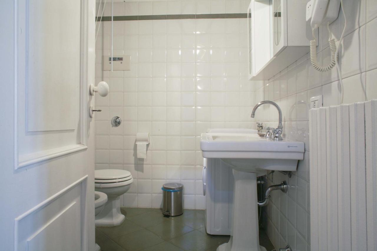 Bnbutler - Alzaia Naviglio Grande - Your Nest In The Romantic District In *