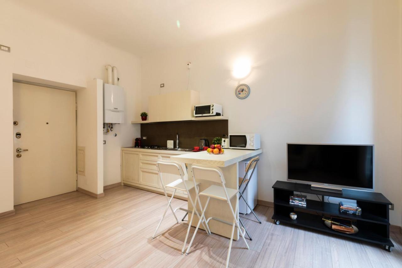 Cosy - Porta Romana M3 Apartment *