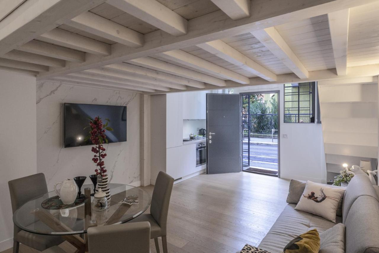 Minimal Loft In Centro A Appartamento *