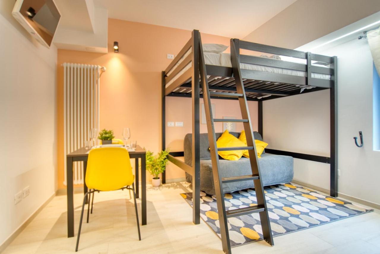 Apartment Suzzani 273 Milan