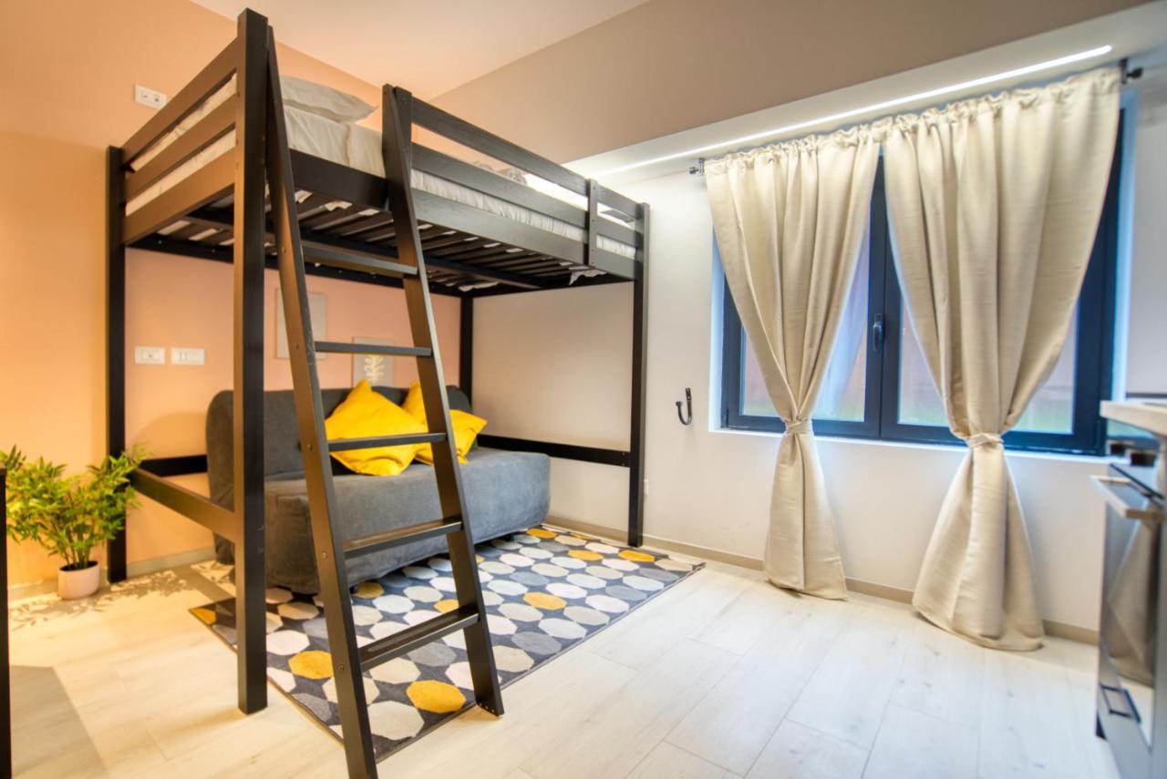 Apartment Suzzani 273 Milan
