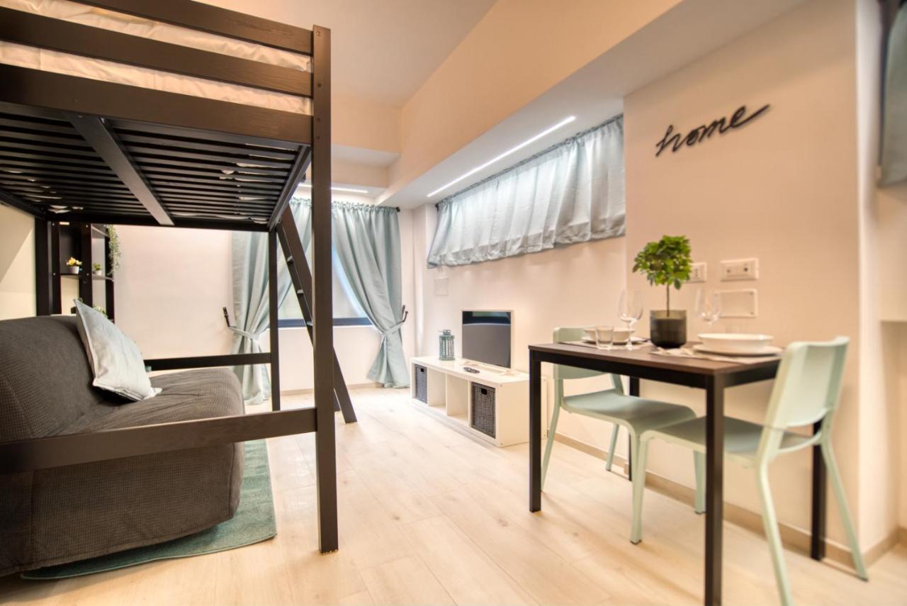 Suzzani 273 * Milan