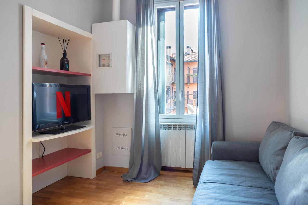 Apartment Navigli-duomo With Netflix+wifi Mailand