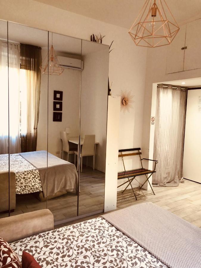 Joy House -central Near Metro Arco Della Pace Brera-entire Perfect For Work & Play, Nightlife With Ac & Fast Wifi Welcome To The Cool Joy House!