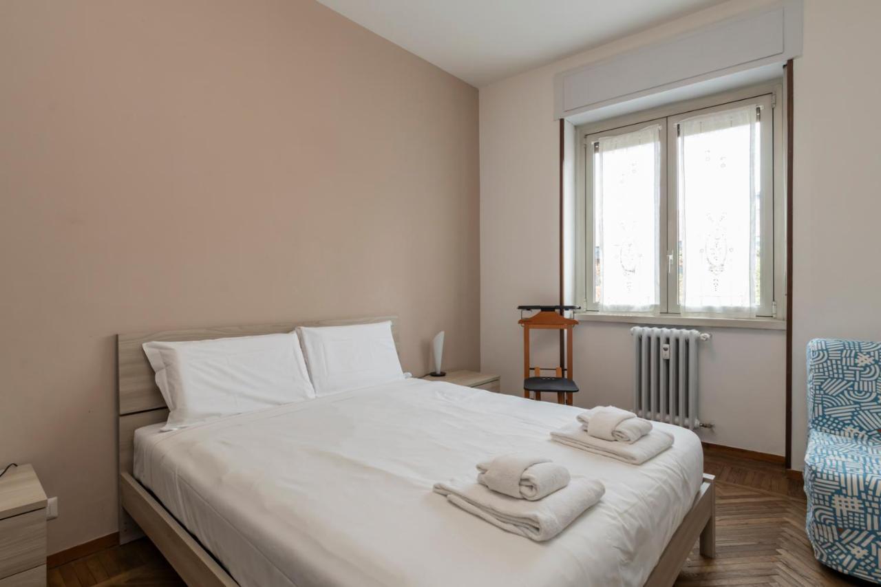 Sweet Near Navigli - Giambellino Appartement