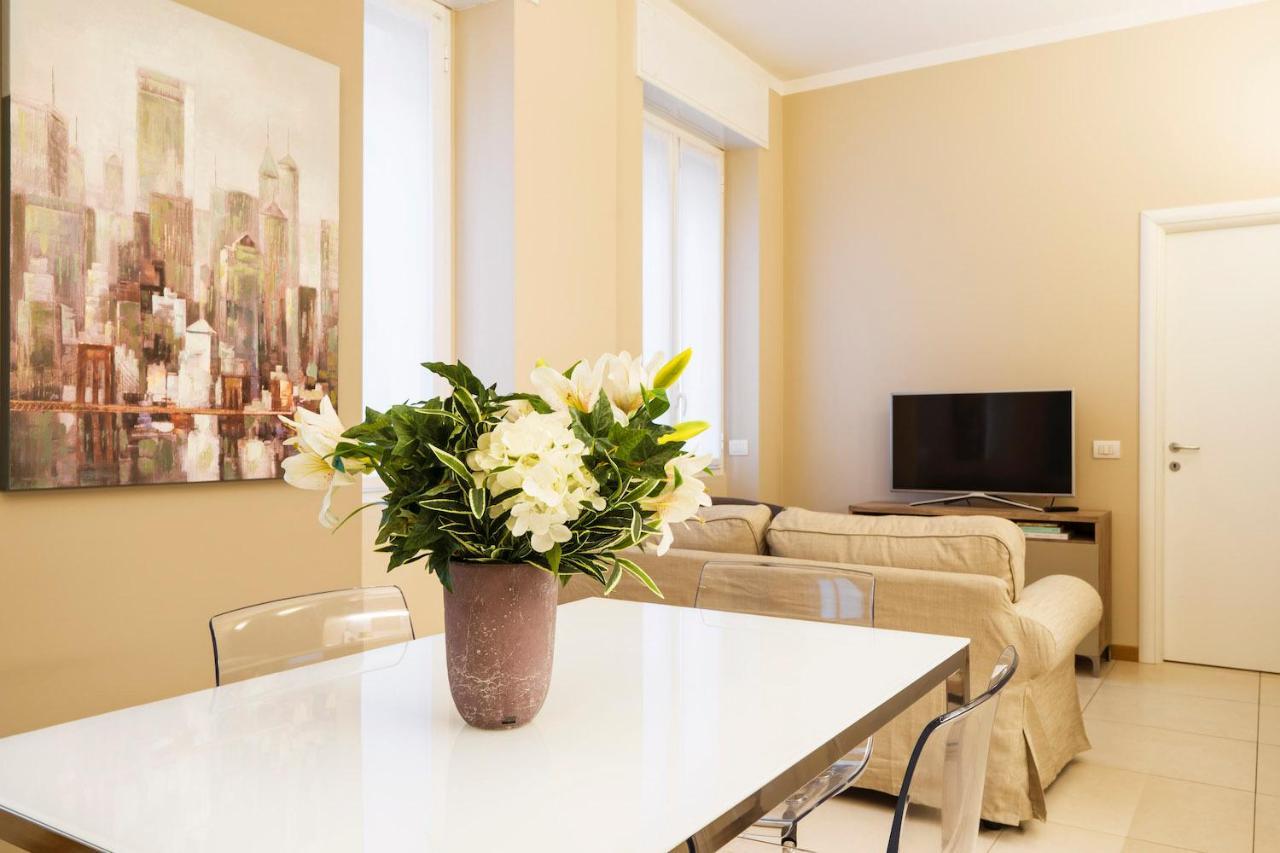 Contempora - Cavallotti 13 - B24 Milano