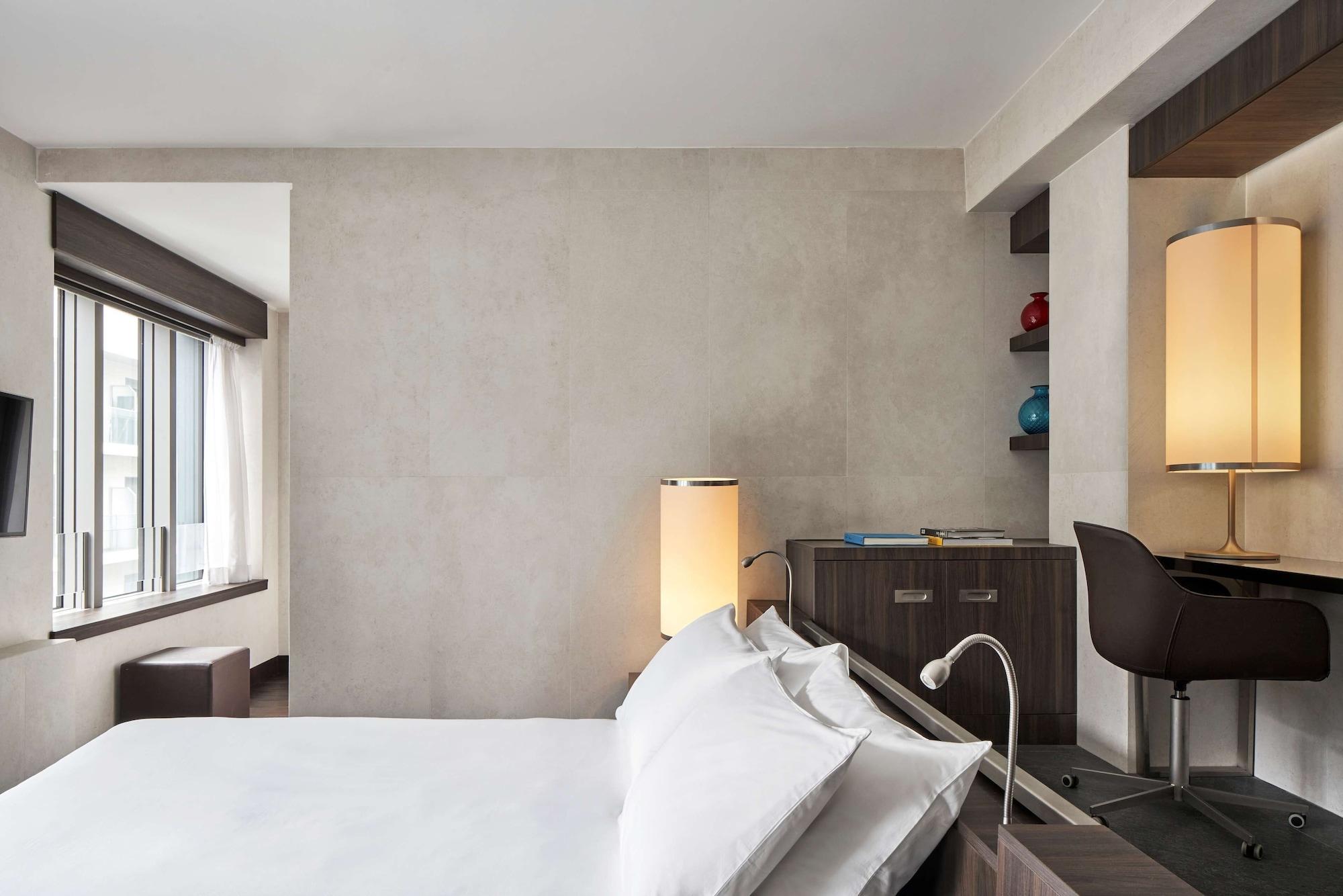 Hyatt Centric 4*