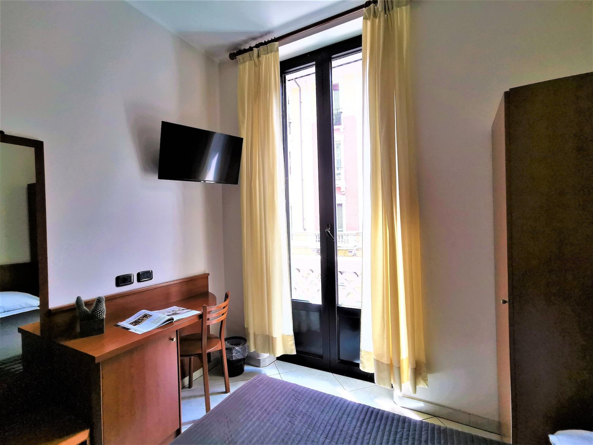 Venini 3* Milan
