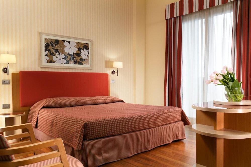 Unaway & Quark Due 4* Milano