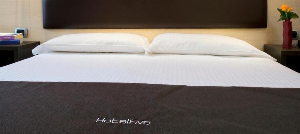 Five Hotel 3*