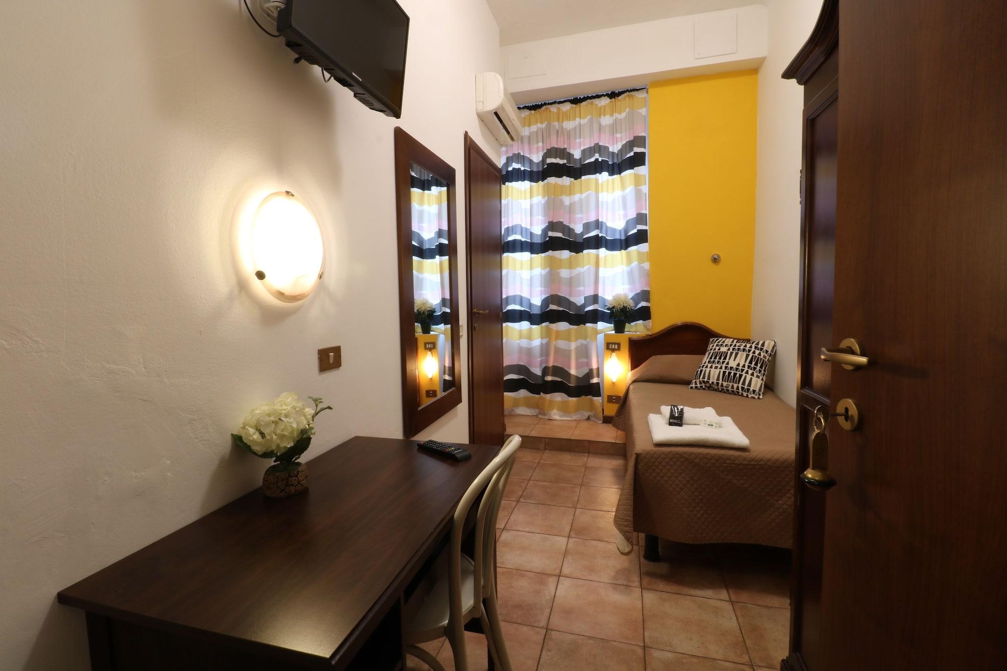Carlo Goldoni Hotel Milan