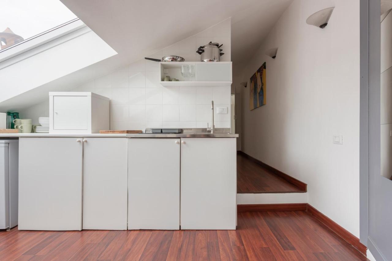 2 Bedroom 2 Bathroom Apt - Duomo 2 Appartement Milaan