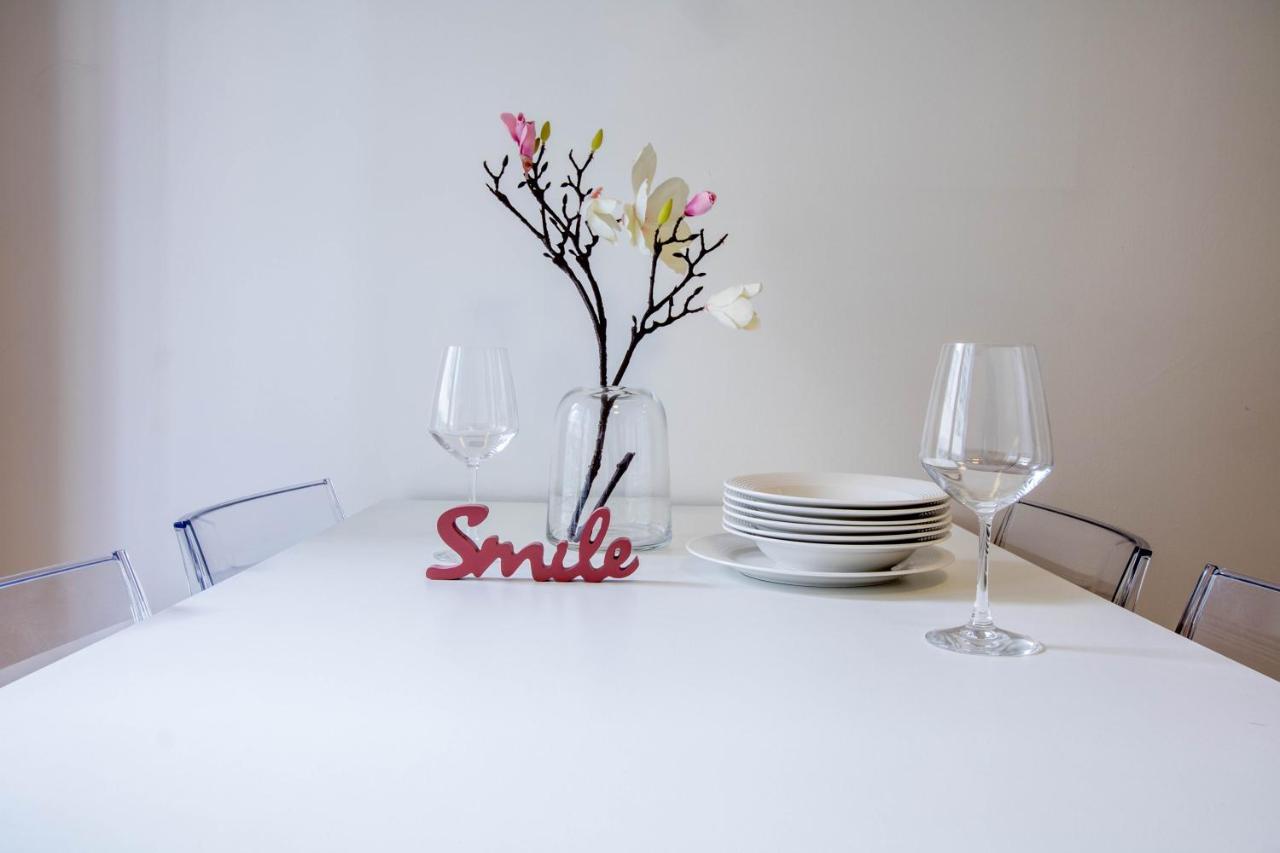 Leilighet Joivy Superb Flat For 4 With Balcony Near Centrale Milano