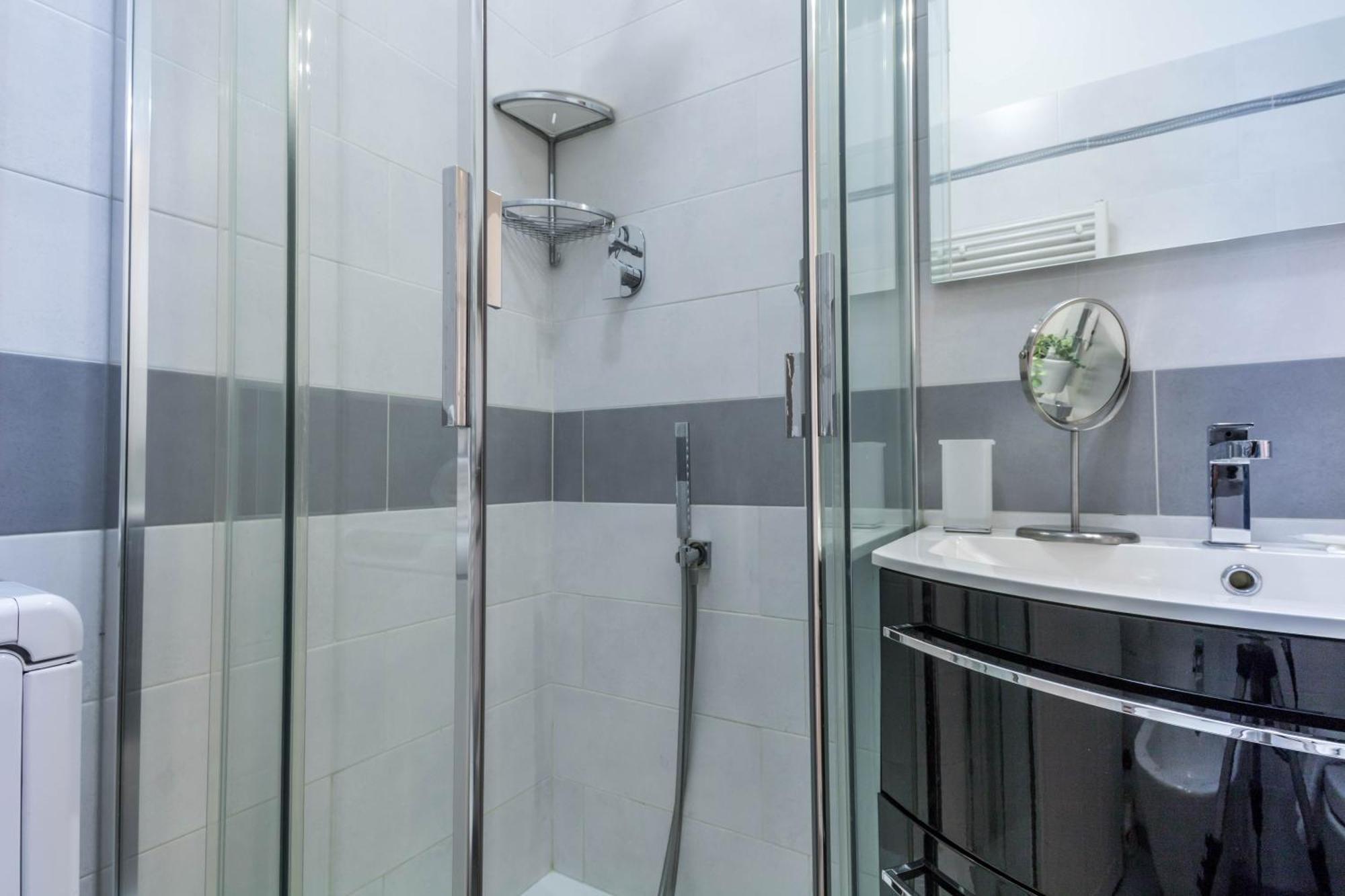 Joivy Superb Flat For 4 With Balcony Near Centrale