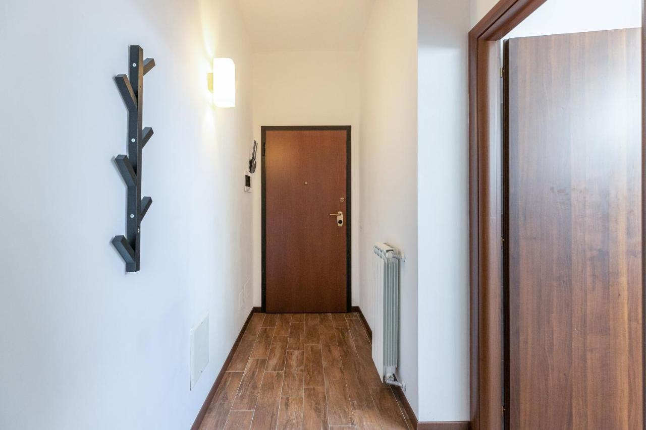 Alessia's Flat - Affori Apartment