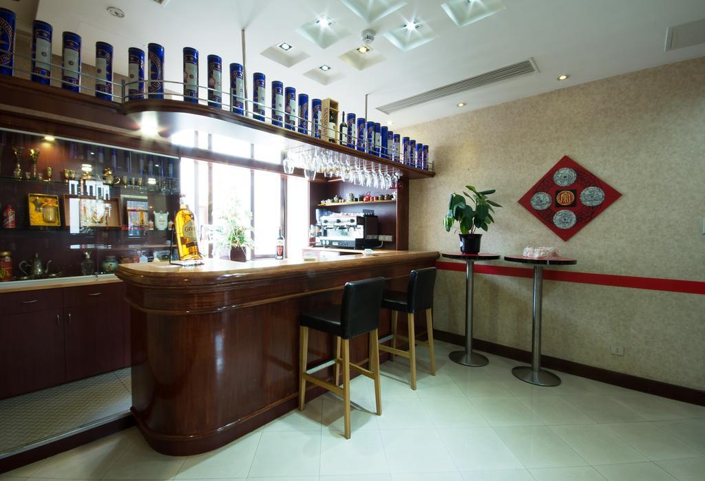 Huaxia 4* Milano
