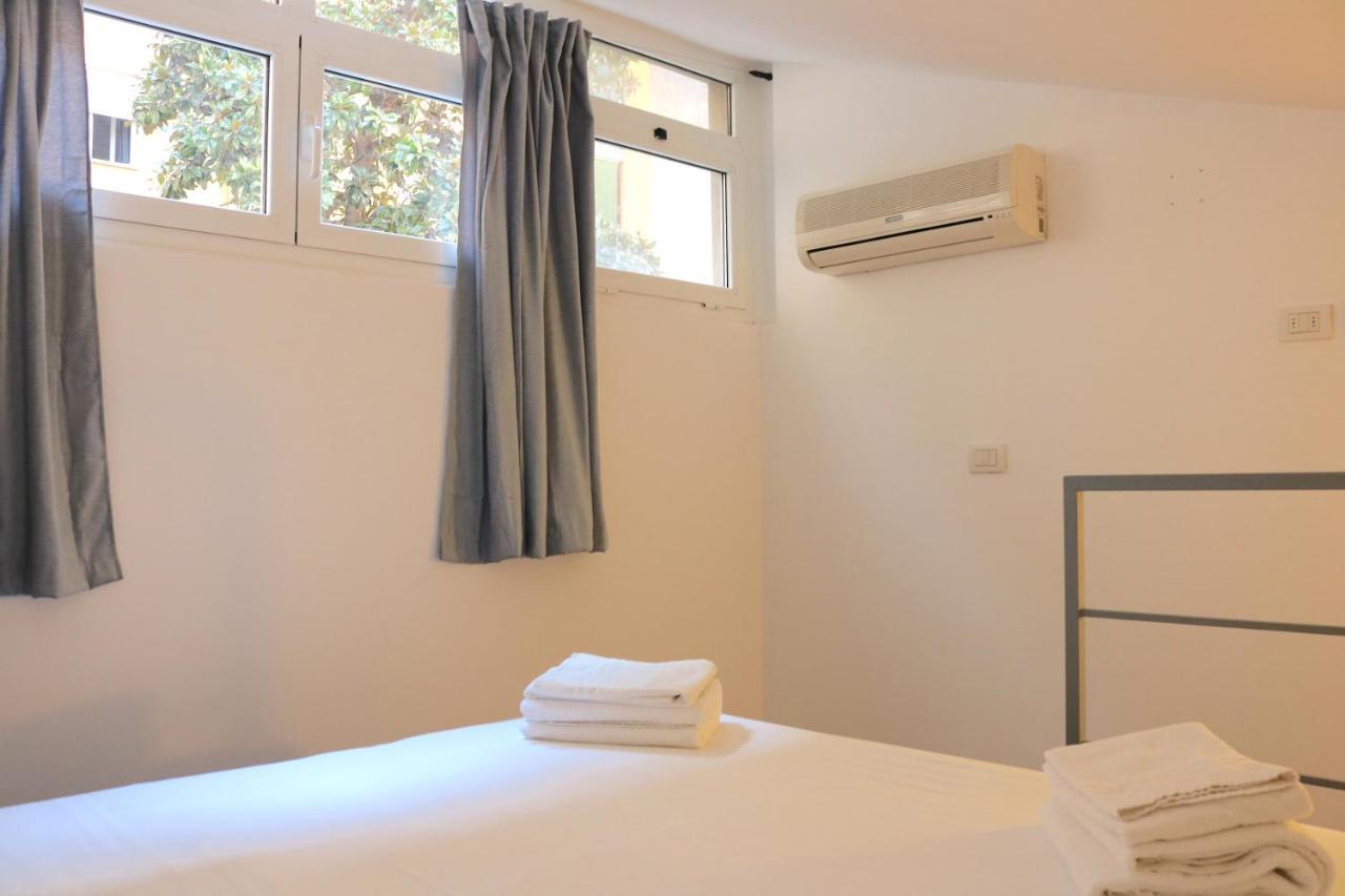 Cozy & Large Loft Famagosta Leilighet