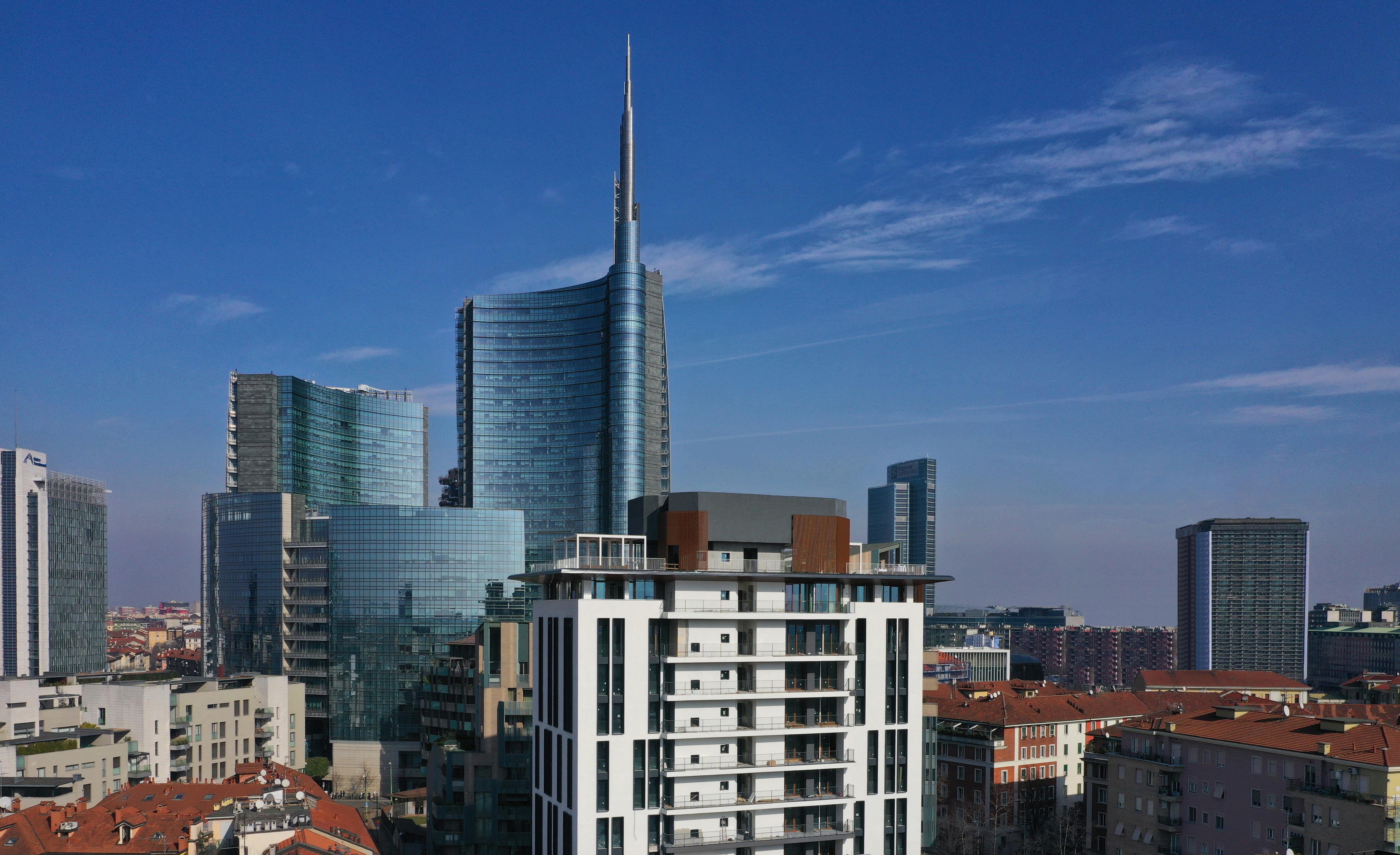 Verticale | Esperienze 4* Milano