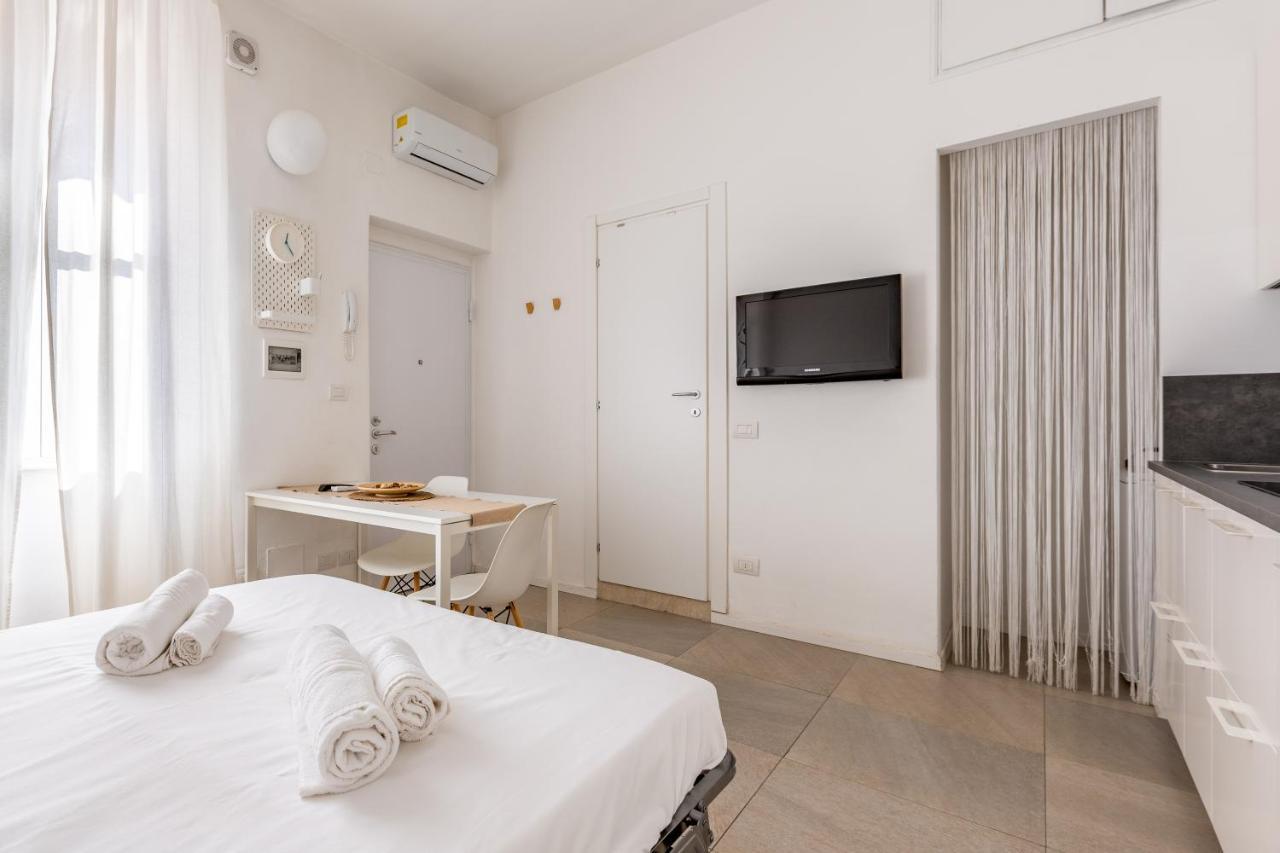 Cosy With Shared Terrace! * Milano