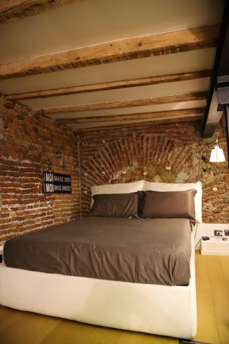 Apartment Loft Di Design Nel Cuore Di Milan