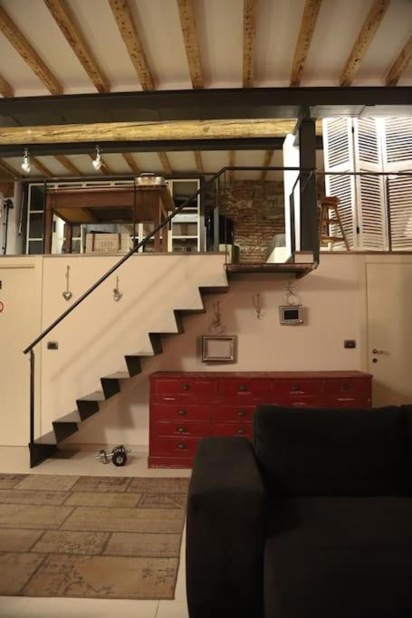 Apartment Loft Di Design Nel Cuore Di Milan