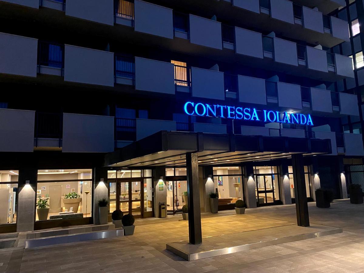 Aparthotel & Contessa Jolanda Milan