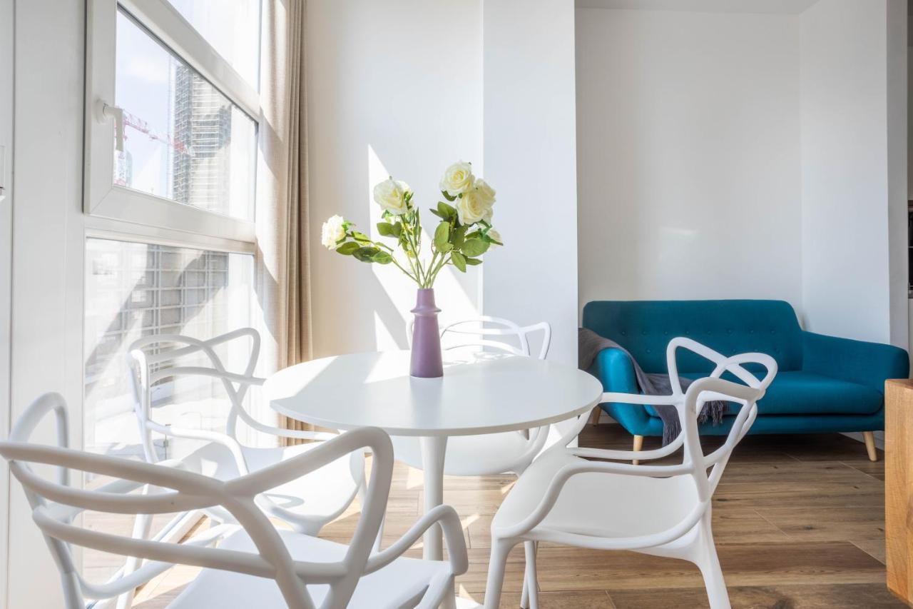 Sunlit 1 Bedroom Via Pirelli *