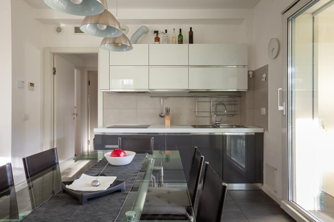 Appartement Luxury With Terrace - Forze Armate *