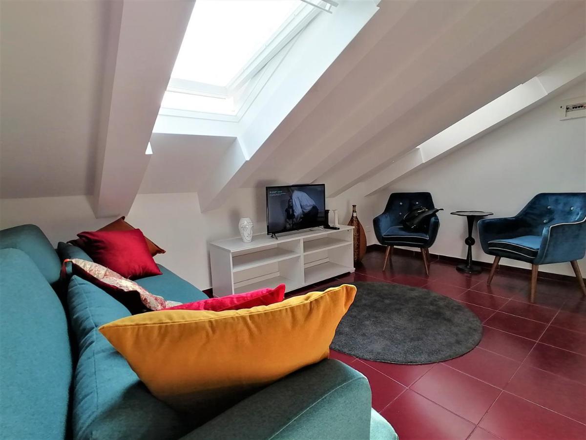 Mercanti Attic Version Apartment Milan