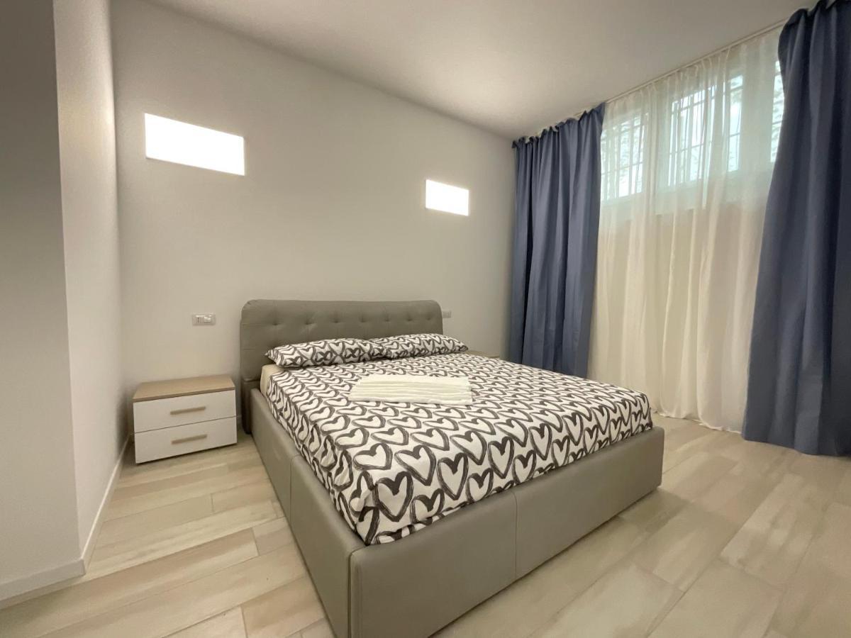 Viale Lunigiana Big Lejlighed