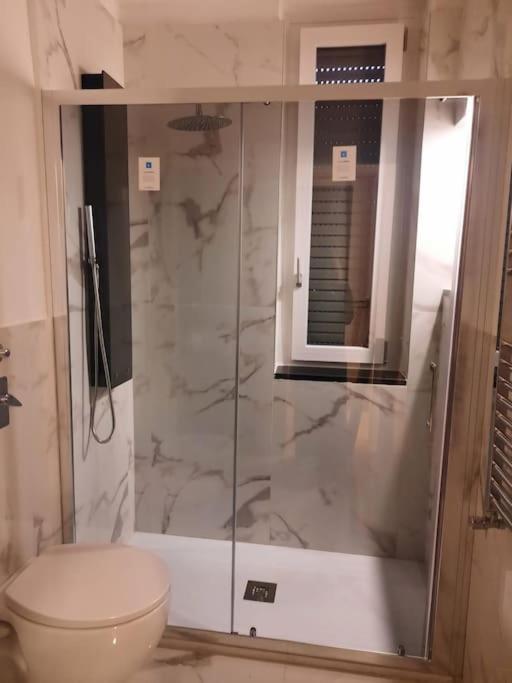 Apartment N&ghomesweethome Raffaelloelegante Ideale Affari