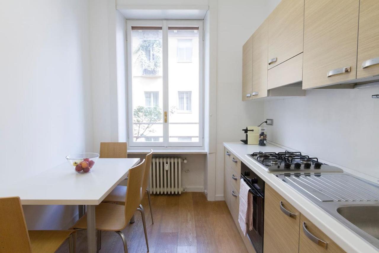 Apartment Easylife - Annydi Art In Duomo Milan