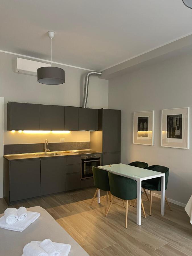 Velasca Pearl Apartment Milan