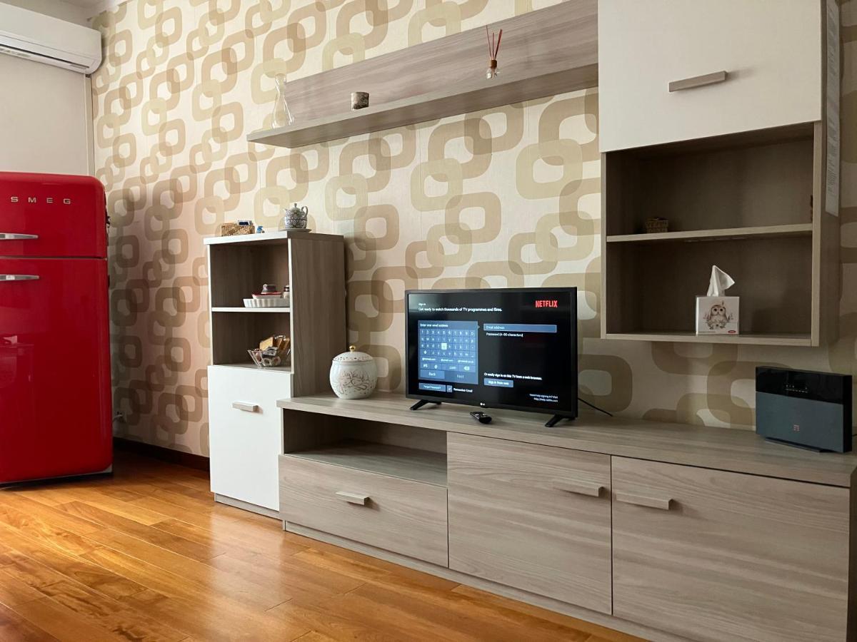 Splendido Bilocale Adiacente Metro M5 - Ca Granda Leilighet *