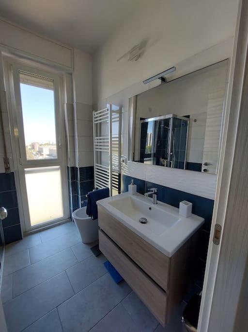 Apartment Color House - Bellissimo Panoramico In Zona Niguarda