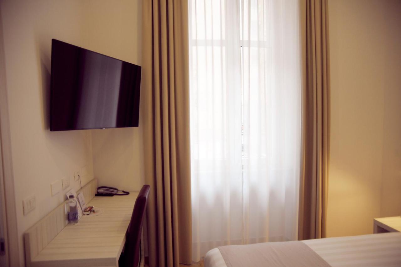 Fioralba Hotel 2*