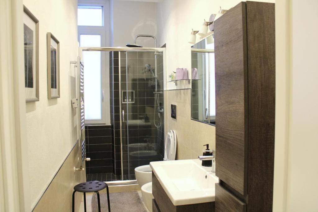 Apartment Ampola “flamingo” Milan